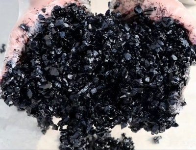 清城沥青冷补料（沥青砂）的优势特点与施工流程解析